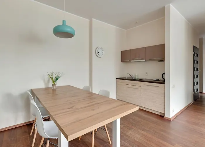 Dom & House - Jelitkowo 50 Metrow Od Plazy 4* 格但斯克