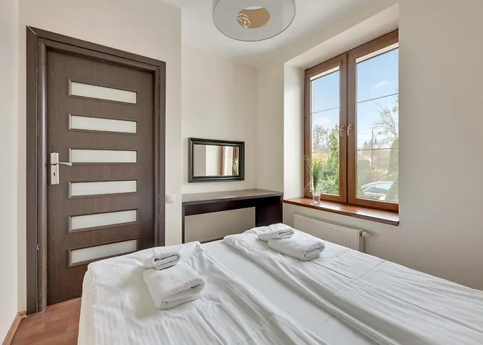 Dom & House - Jelitkowo 50 Metrow Od Plazy 公寓式酒店 格但斯克