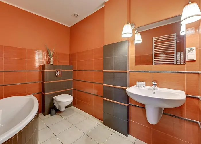 Dom & House - Jelitkowo 50 Metrow Od Plazy 4* 格但斯克