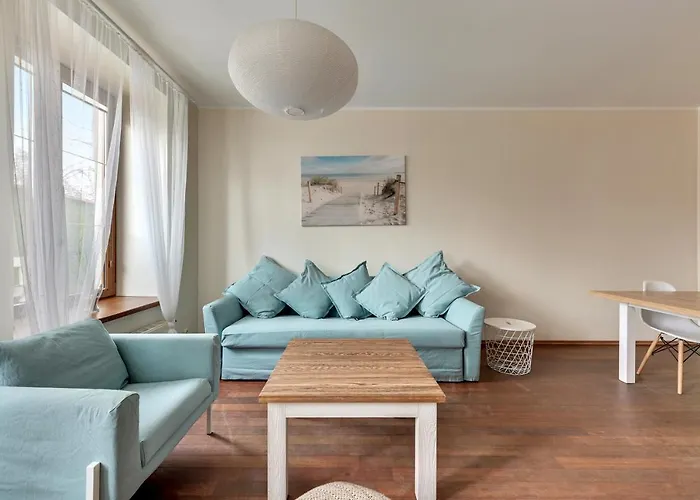 Lägenhetshotell Dom & House - Jelitkowo 50 Metrow Od Plazy Gdańsk