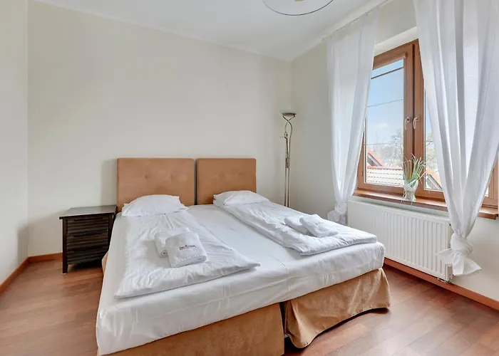 Lägenhetshotell Dom & House - Jelitkowo 50 Metrow Od Plazy