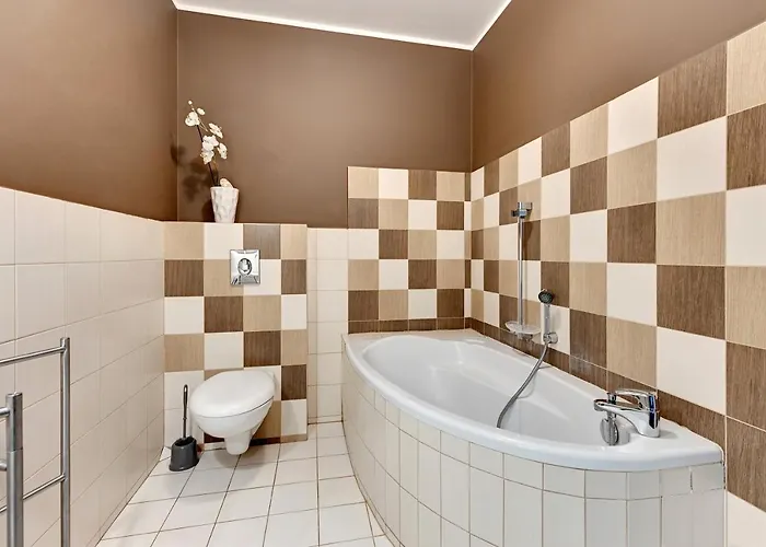 Lägenhetshotell Dom & House - Jelitkowo 50 Metrow Od Plazy 4*