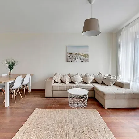 Lejlighedshotel Dom & House - Jelitkowo 50 Metrow Od Plazy