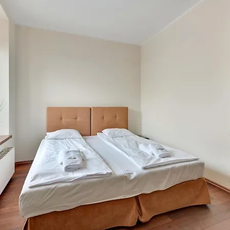 Lejlighedshotel Dom & House - Jelitkowo 50 Metrow Od Plazy Gdańsk